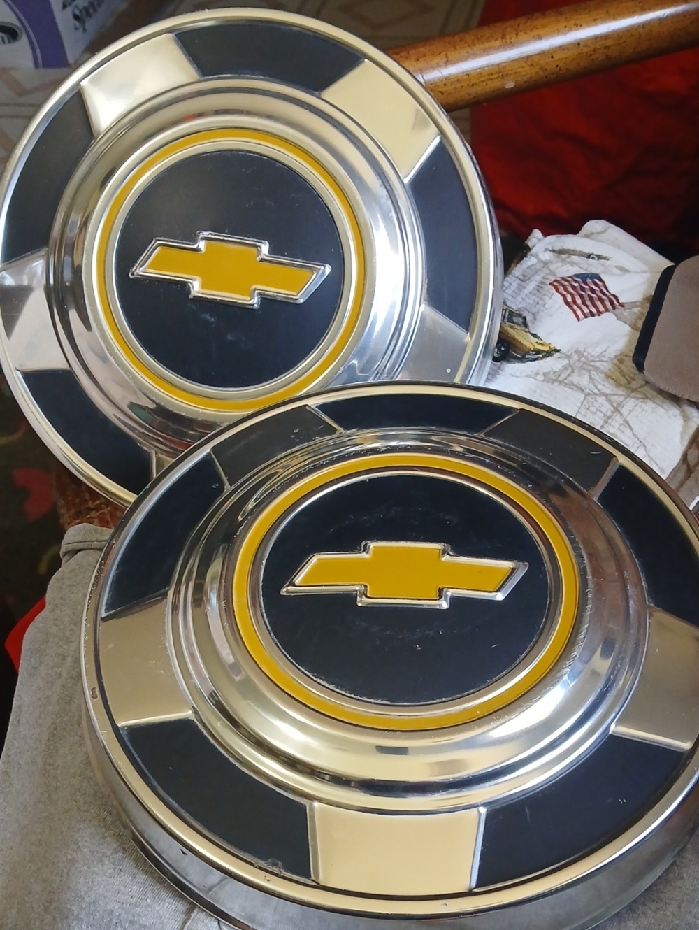 2 Chevrolet Bowtie Hubcaps - Yellow & Black Accent 76-87 TRUCKS